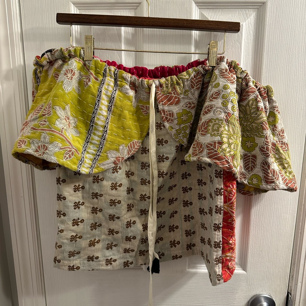 Kaantha Karma Floral Off-Shoulder Kantha Top